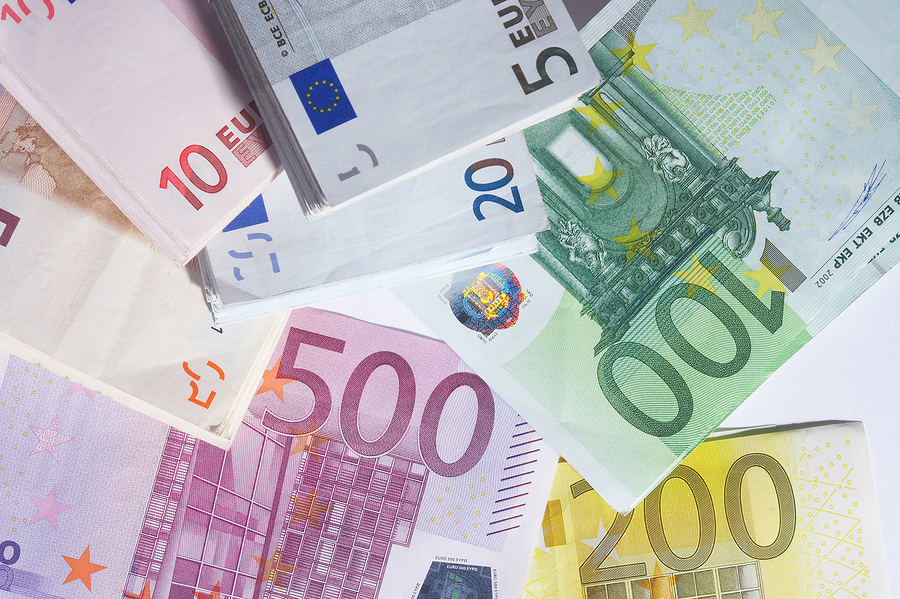 Unternehmen gründen in Österreich - NeuFöG, Anleitung und Voraussetzungen bigstock Much Money 610058