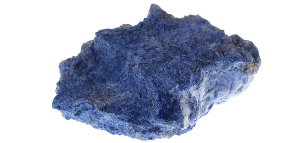 Dumortierit – der seltene Edelstein