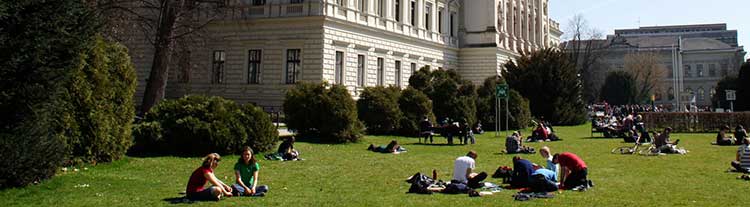 uni graz uniplatz